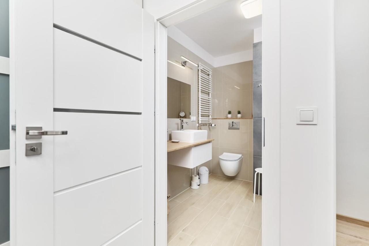 Studio Ksiecia Witolda 32 By Noclegi Renters ヴロツワフ エクステリア 写真