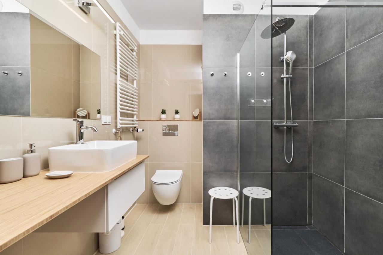 Studio Ksiecia Witolda 32 By Noclegi Renters ヴロツワフ エクステリア 写真